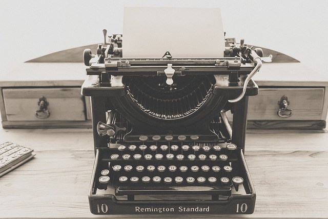 typewriter, vintage, old, vintage typewriter, retro, type, antique, paper, text, write, nostalgia, letter, vintage type, machine, word, black, white, lettering, typing, classic, message, office, technology, black white, typewriter, typewriter, typewriter, typewriter, typewriter, vintage, letter, typing, technology
